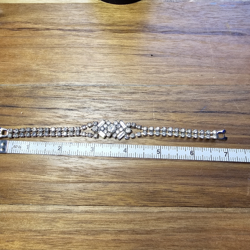 Smart Set Rhinestone Bracelet - Picture 5 of 16